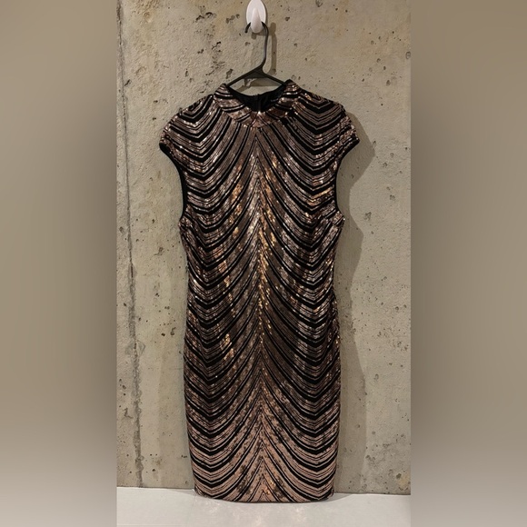 SHEIN Black and Gold Sequin Short Sleeve Party Dress - Size 12 - Picture 2 of 6